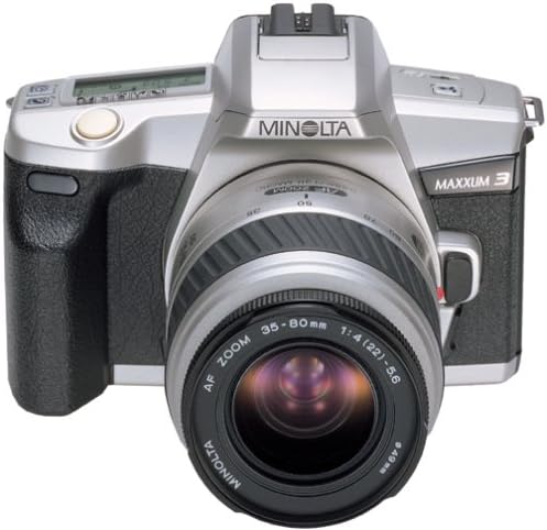 Minolta Maxxum 3 datumski komplet SLR kamera sa zum objektivom sa 70-210af